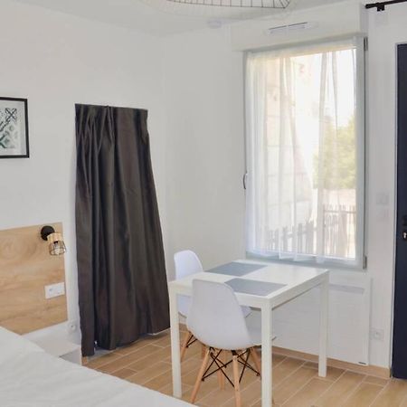 Superbe studio idéalement situé ! Avoine Exterior foto
